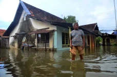Banjir Akibat Hujan...