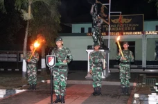 Begini Tradisi HUT ke-69...