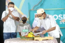 Pos Indonesia Luncurkan...