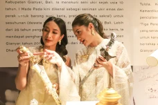 Tulola Jewelry Luncurkan...