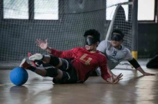 Melihat Atlet Goalball...
