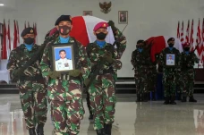 Jenazah Dua Prajurit...