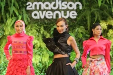 Peragaan Busana 2Madison...