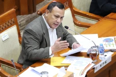 Raker Komisi III DPR...