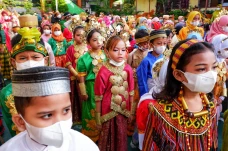 Warna-warni Hari Budaya...