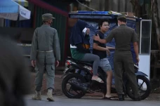 PPKM Level 2 Jakarta...