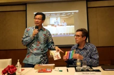 Pandemi Covid-19, Penjualan...