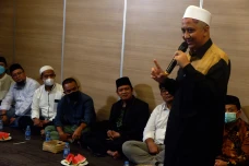 Ustaz Yusuf Mansur Sampaikan...