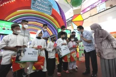 Supermal Karawaci Gelar...