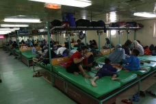 Mudik dengan Kapal di...