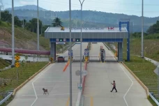 Jalan Tol Sigli-Banda...