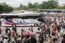 Antusiasme Warga Ikut...