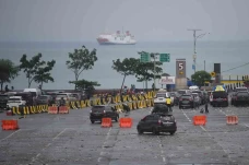 Arus Mudik di Pelabuhan...