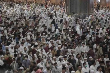Masjid Istiqlal Kembali...