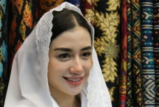 Potret Cantik Istri...