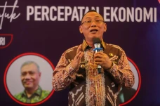 Wali Kota Cilegon Targetkan...