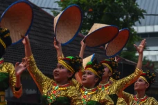Lomba Tari Kreasi di...