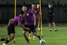 Latihan Timnas Indonesia...