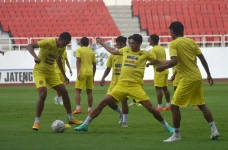 Latihan Arema FC Jelang...