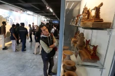 Museum Pawitra Tampilkan...