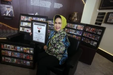 Hasilkan 150 Album,...