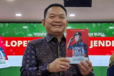 KSAD Jenderal TNI Dudung...
