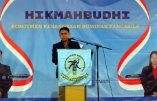 Hikmahbudhi Kecam Stupa...