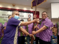 Angkat Tema Indonesia...