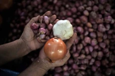 Harga Bawang Merah di...
