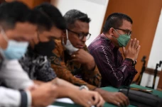 Permohonan Praperadilan...