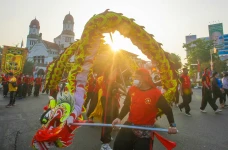 Potret Arak-arakan Budaya...