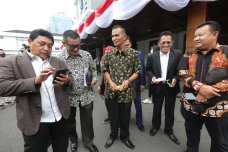 Orang Tua Brigadir J...