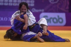 Gian Nita Raih Emas...
