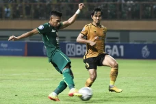 Bhayangkara FC Kalahkan...