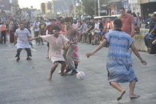 Sepak Bola Daster Ala...