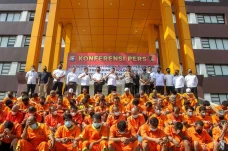 Polda Riau Amankan 228...