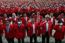Untag Surabaya Kukuhkan...