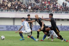 Dewa United Bungkam...
