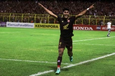 Tanpa Ampun, PSM Makassar...