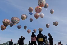 Java Baloon Attraction...