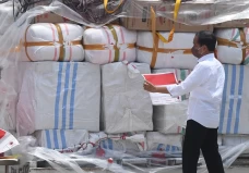 Indonesia Kirimkan Bantuan...