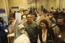 Anies Baswedan Buka...
