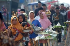 Tradisi Saparan, Wujud...