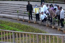 Presiden Tinjau Kesiapan...