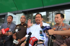 Ketua PN Jakarta Pastikan...