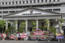 Karangan Bunga Ucapan...