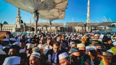 Ziarah Makam Nabi Muhammad...