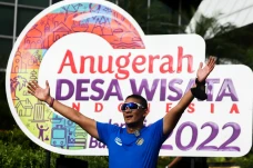 Sandiaga Uno Ramaikan...