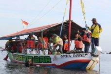 Restorasi Kerang Hijau,...