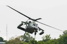 Helikopter S-70 Black...